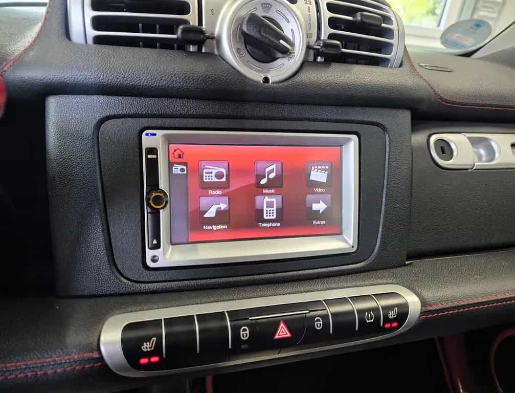 Smart ForTwo coupe Brabus Xclusive Red Edtion 09/2014-photo-17