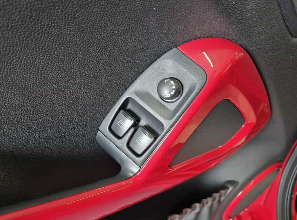 Smart ForTwo coupe Brabus Xclusive Red Edtion 09/2014-photo-21
