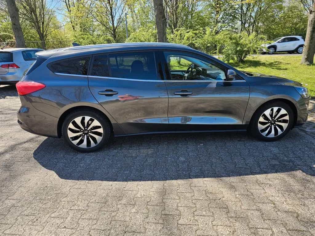 Ford Focus 1,0 EcoBoost 92kW Turnier 08/2019-photo-0