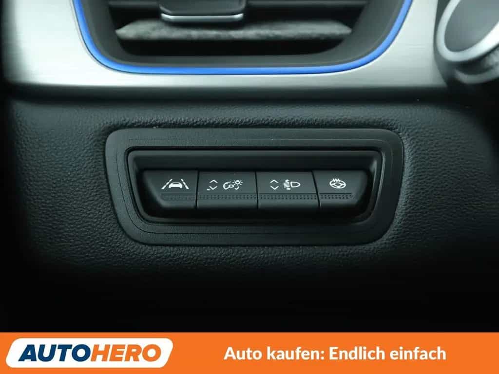 Renault Captur 1.3 TCe Intens Aut.*NAVI*360CAM*LED*SHZ* 12/2020-photo-28