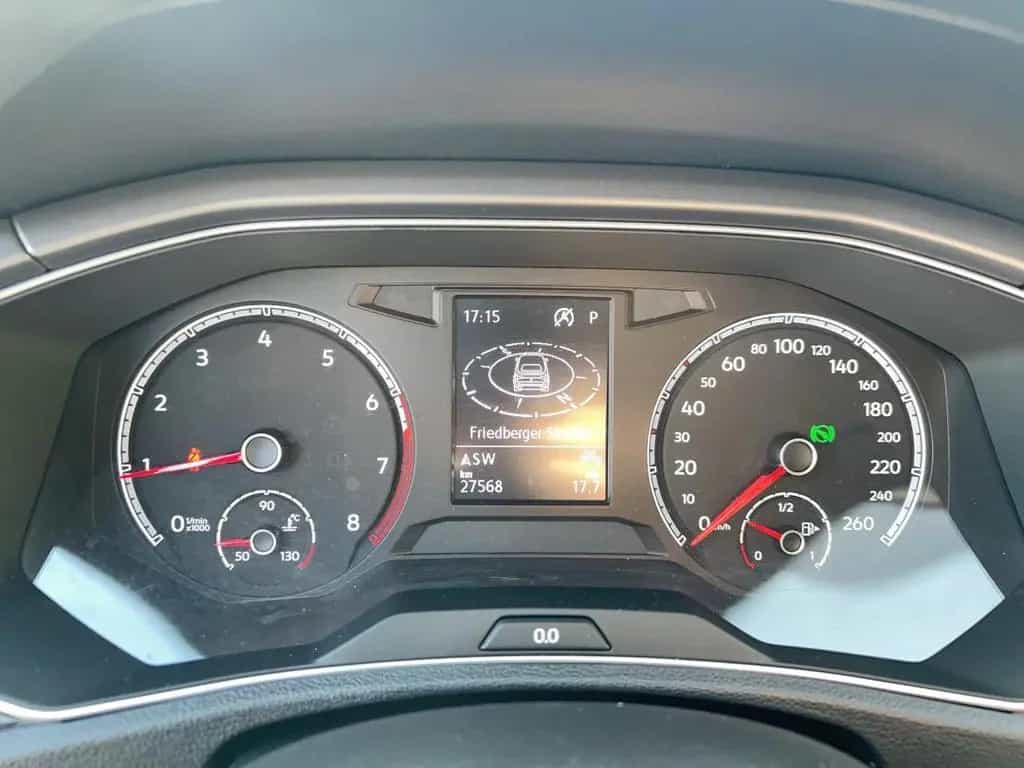 Volkswagen T-Roc Cabriolet R-Line 1.5TSI Navi+Kamera+LED+AH 12/2021-photo-9