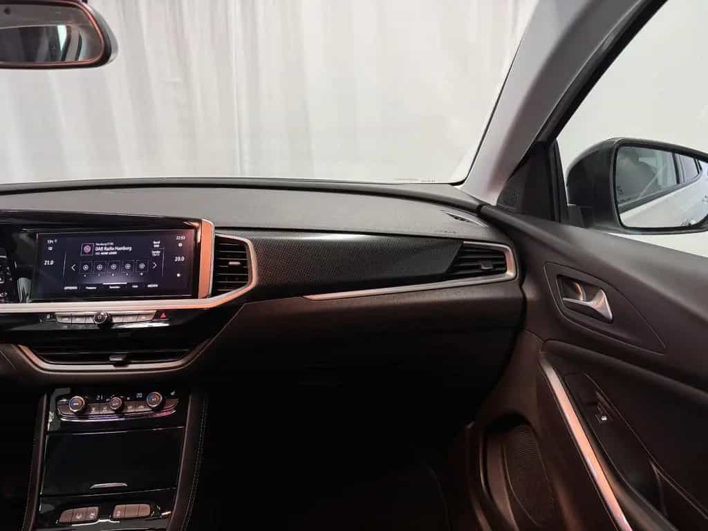 Opel Grandland (X) 1.2 Ultimate LED*360Grad*Navi 07/2024-photo-21