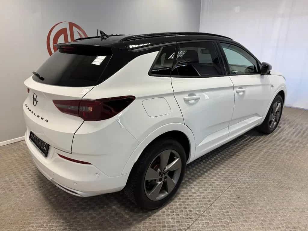 Opel Grandland (X) 1.2 Ultimate LED*360Grad*Navi 07/2024-photo-5