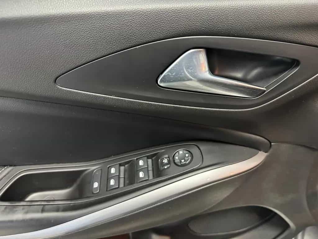 Opel Grandland (X) 1.2 Ultimate LED*360Grad*Navi 07/2024-photo-8