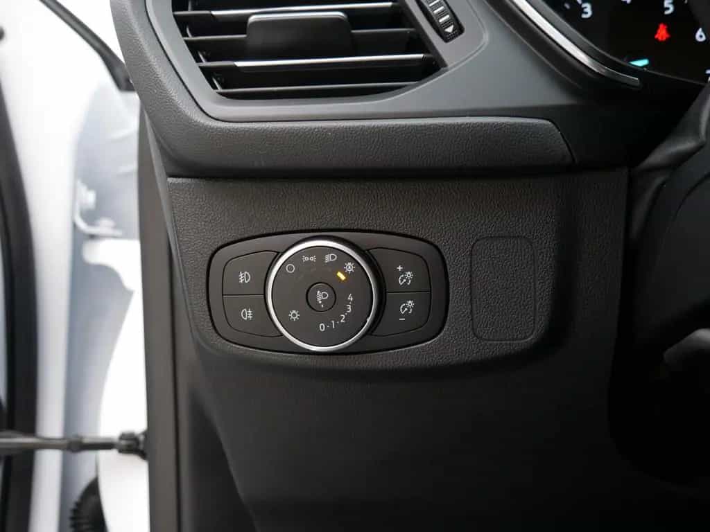 Ford Focus 1.0 EcoBoost Hybrid Titanium S/S AHK LED 11/2020-photo-16