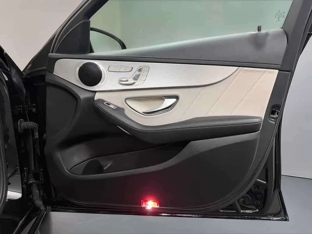 Mercedes-Benz C-Class 43 AMG Limo PANO*LED*18Z*MEMO*KAM*PARK-ASSIST 08/2017-photo-17