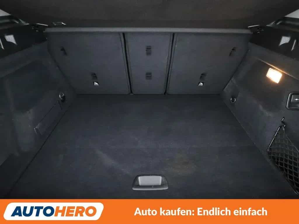 BMW X2 sDrive 18i Advantage Aut.*NAVI*LED*TEMPO*PDC* 09/2018-photo-15