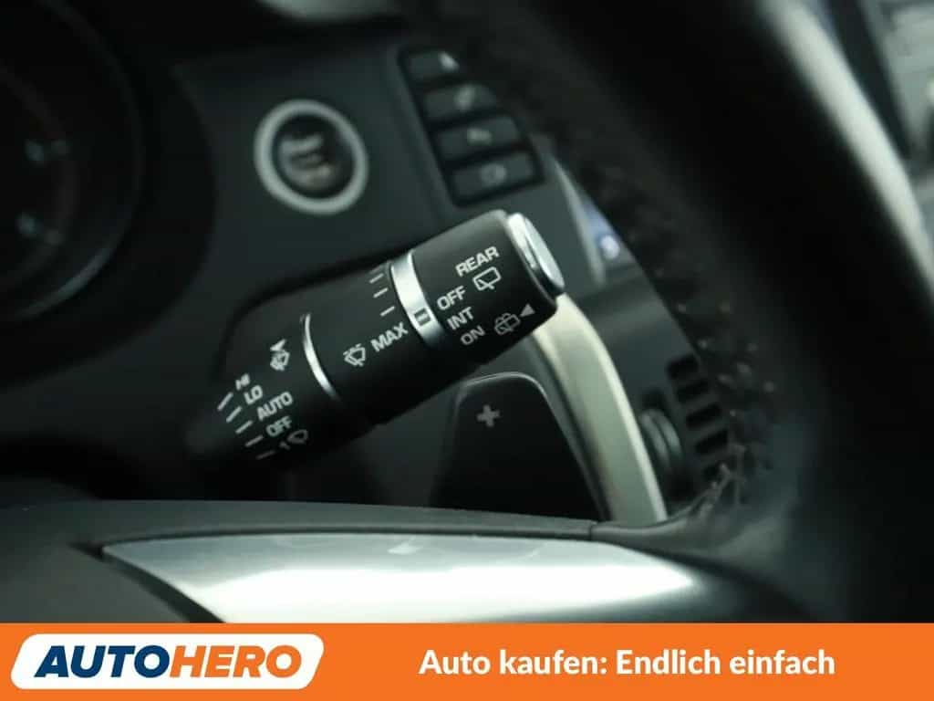 Land Rover Discovery Sport 2.0 Td4 SE AWD Aut.*NAVI*CAM* 07/2017-photo-32