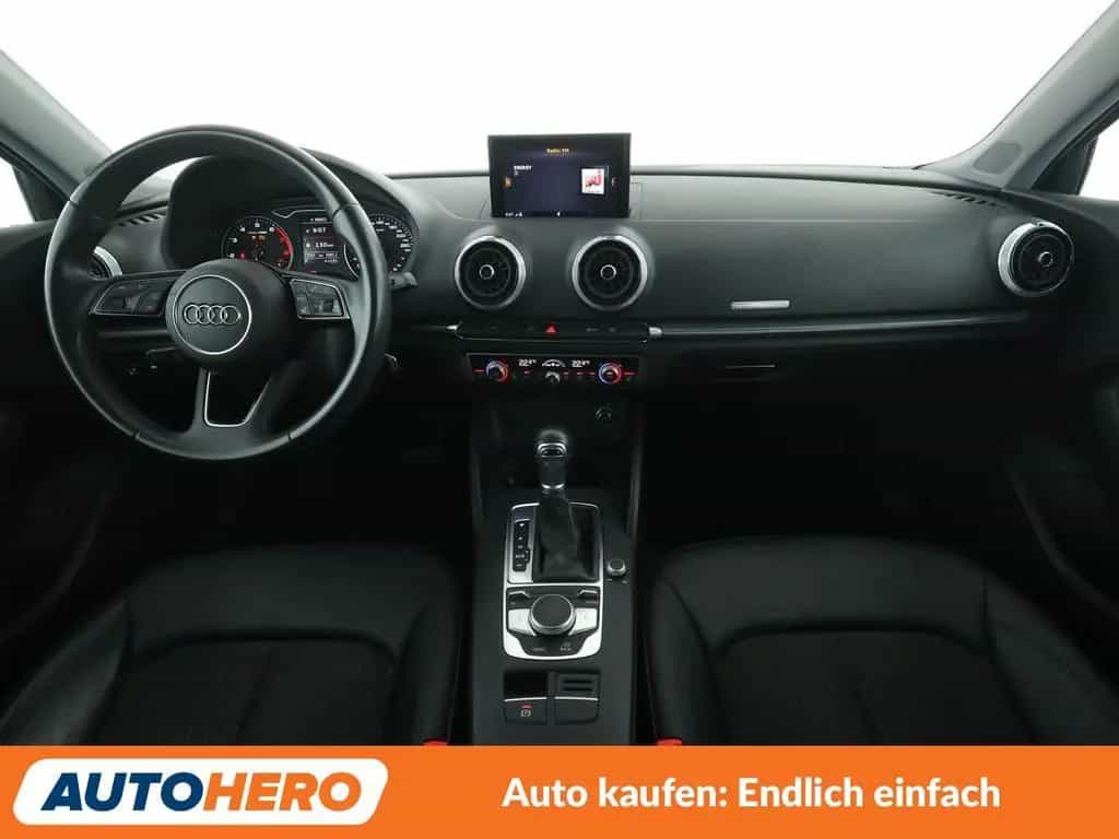Audi A3 Limousine 35 TFSI Design Aut.*NAV*TEMP*CAM* 10/2019-photo-11