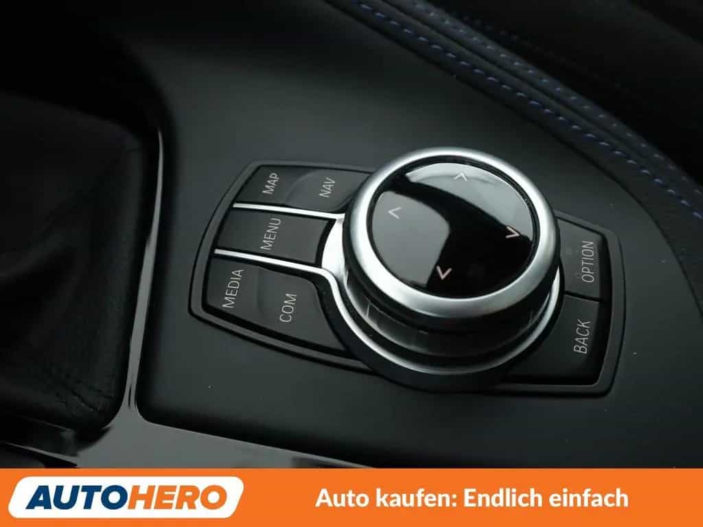 BMW X1 sDrive 20i M Sport Aut.*NAVI*CAM*SHZ* 07/2018-photo-29