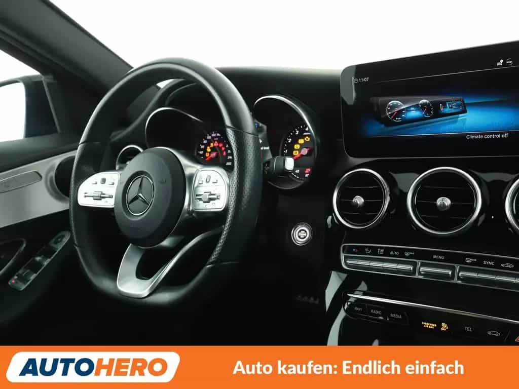 Mercedes-Benz C 300 T AMG Line Aut.*NAVI*CAM*LED*ACC*PANO*AHK* 08/2018-photo-12