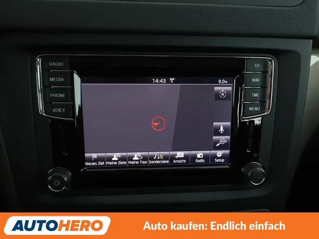 Skoda Yeti 1.4 TSI Elegance Aut.*NAVI*XENON*PDC*SHZ* 01/2015-photo-21