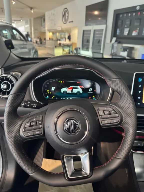 MG HS Luxury 1.5T 7-DCT *PANO*VOLLAUSSTATTUNG 01/2024-photo-15
