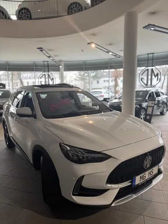 MG HS Luxury 1.5T 7-DCT *PANO*VOLLAUSSTATTUNG 01/2024-photo-3