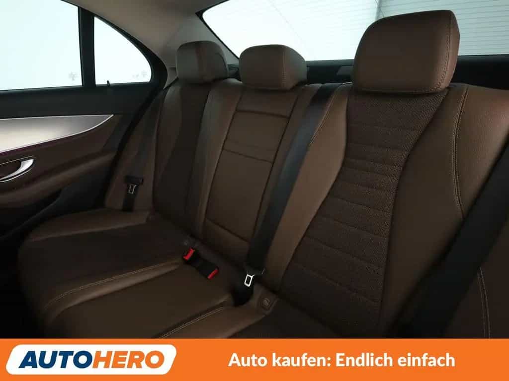 Mercedes-Benz E-Class 250 Avantgarde Aut.*LED*NAVI*ACC*CAM*PDC*SHZ* 10/2016-photo-13