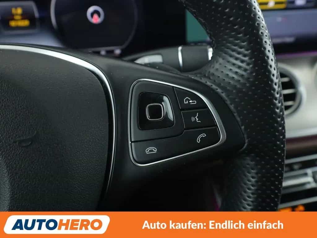 Mercedes-Benz E-Class 250 Avantgarde Aut.*LED*NAVI*ACC*CAM*PDC*SHZ* 10/2016-photo-26