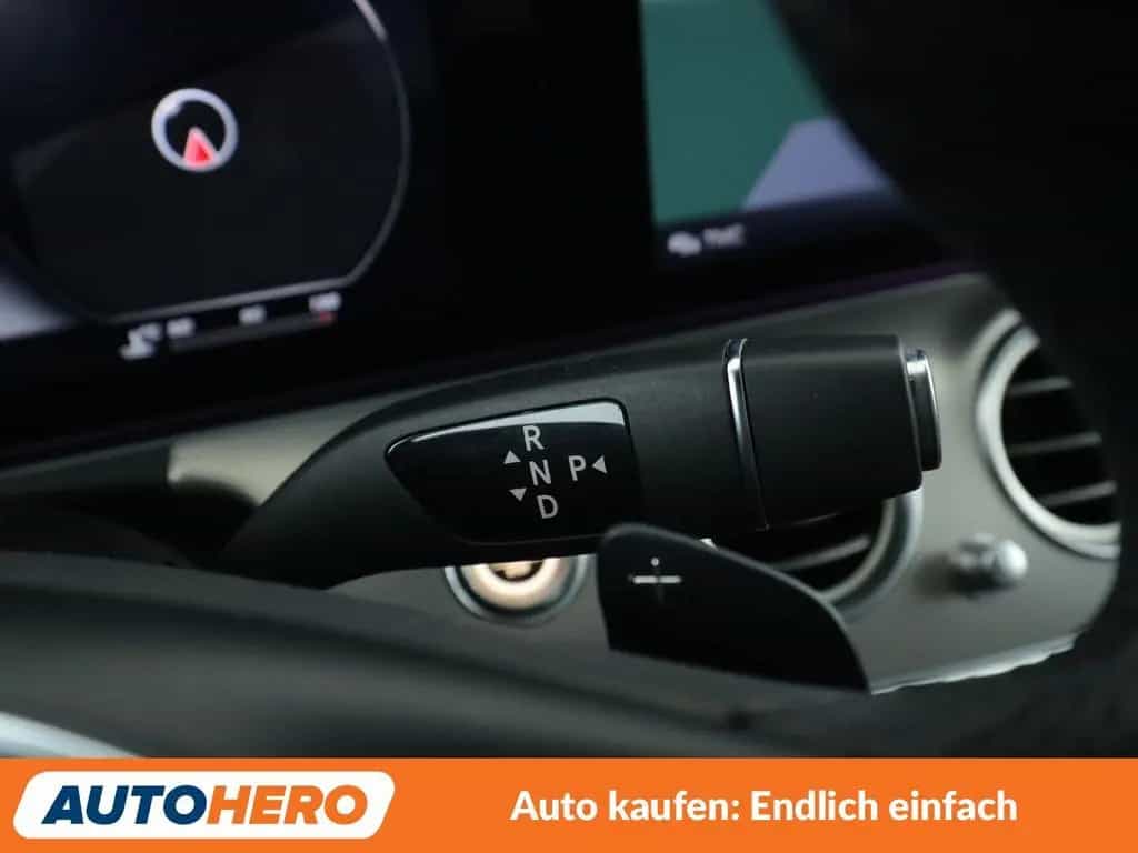 Mercedes-Benz E-Class 250 Avantgarde Aut.*LED*NAVI*ACC*CAM*PDC*SHZ* 10/2016-photo-28
