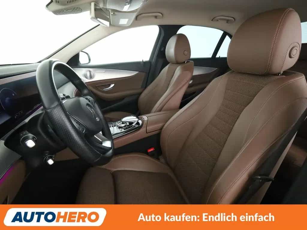 Mercedes-Benz E-Class 250 Avantgarde Aut.*LED*NAVI*ACC*CAM*PDC*SHZ* 10/2016-photo-9