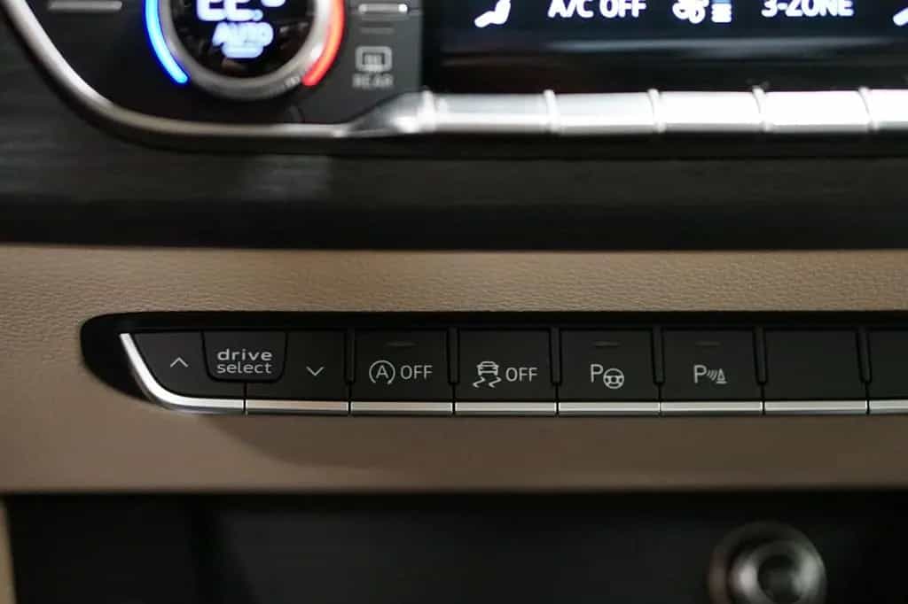 Audi A4 3.0 TDI Avant design quattro|MATRIX|NAVI|ACC 04/2016-photo-23