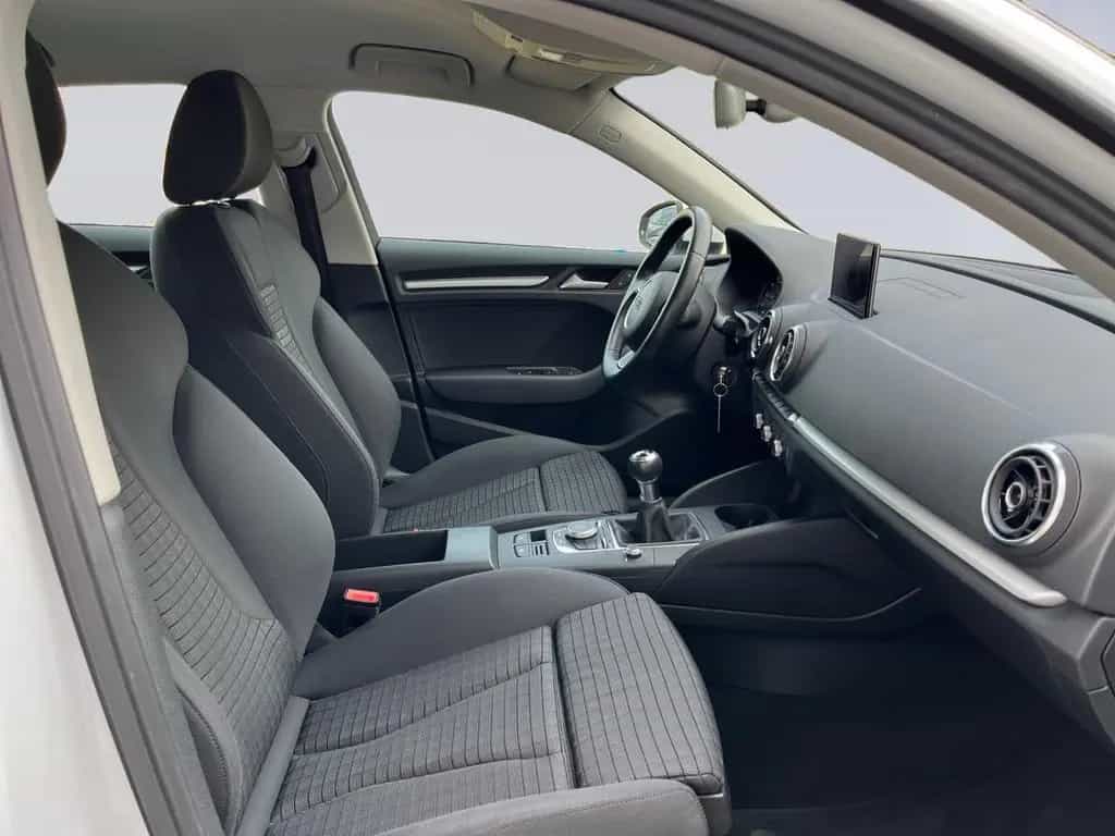 Audi A3 Sportback 1.4TFSI Ambition PDC+Xenon+Sitzh. 03/2016-photo-11