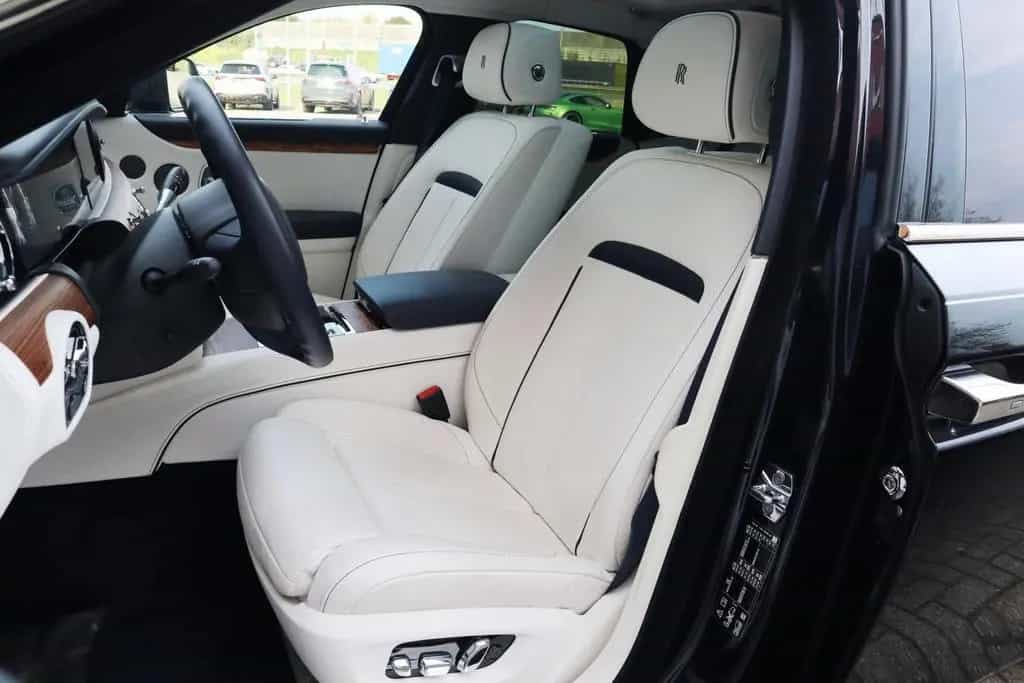 Rolls-Royce Ghost 6.75 V12 | Massagestoelen, Panoramadak, St 03/2023-photo-24