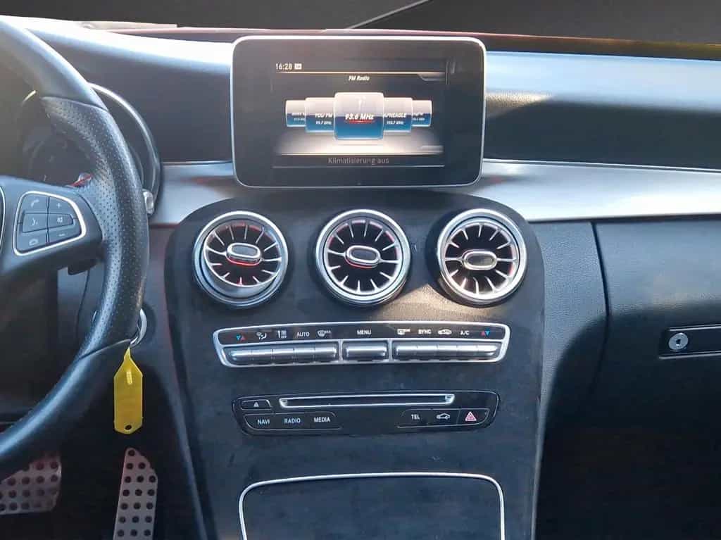 Mercedes-Benz C-Class 250 Avantgarde *Nav*Pano*360Kam*LED*Burmeister 05/2018-photo-16