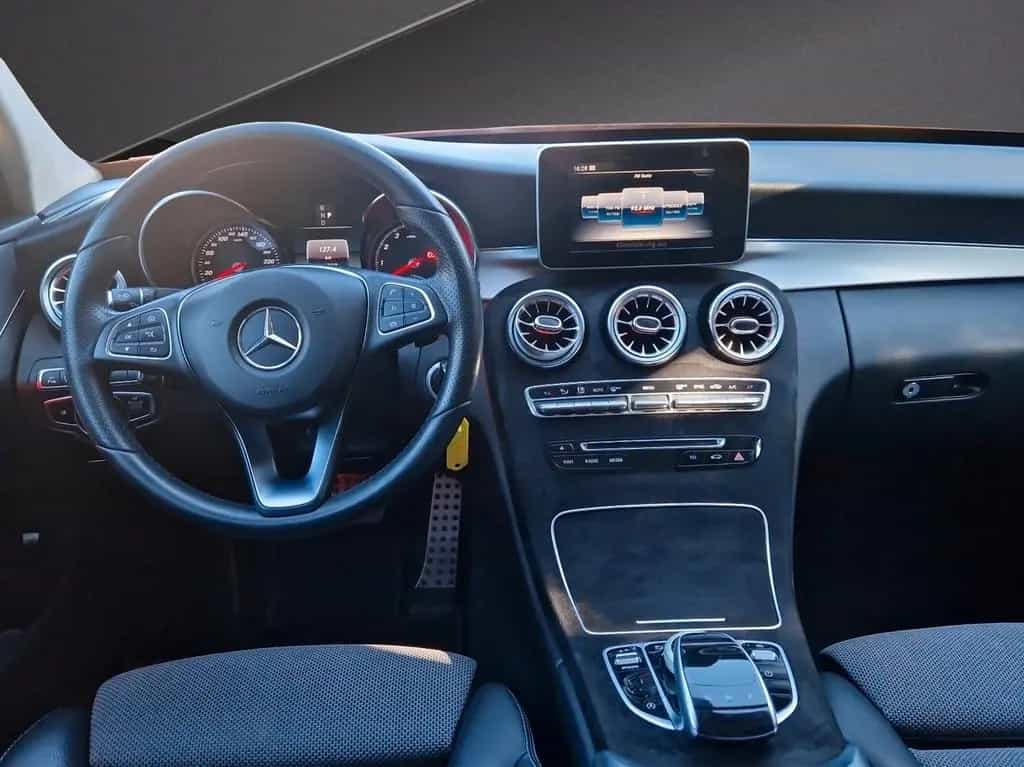 Mercedes-Benz C-Class 250 Avantgarde *Nav*Pano*360Kam*LED*Burmeister 05/2018-photo-17