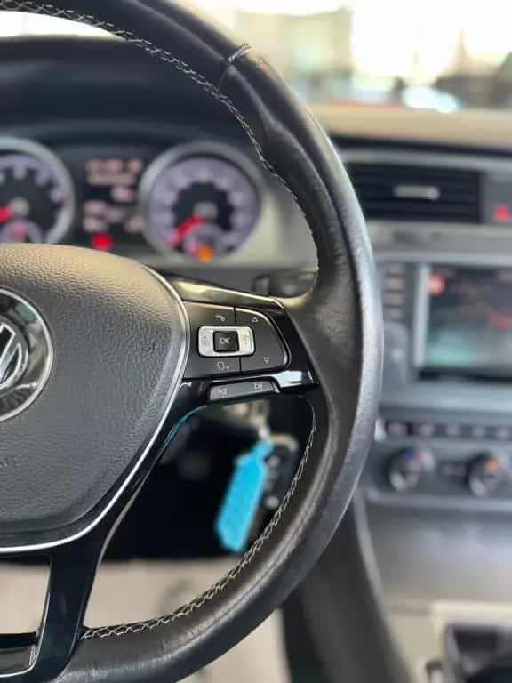 Volkswagen Golf 03/2016-photo-15