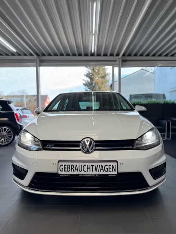 Volkswagen Golf 03/2016-photo-2