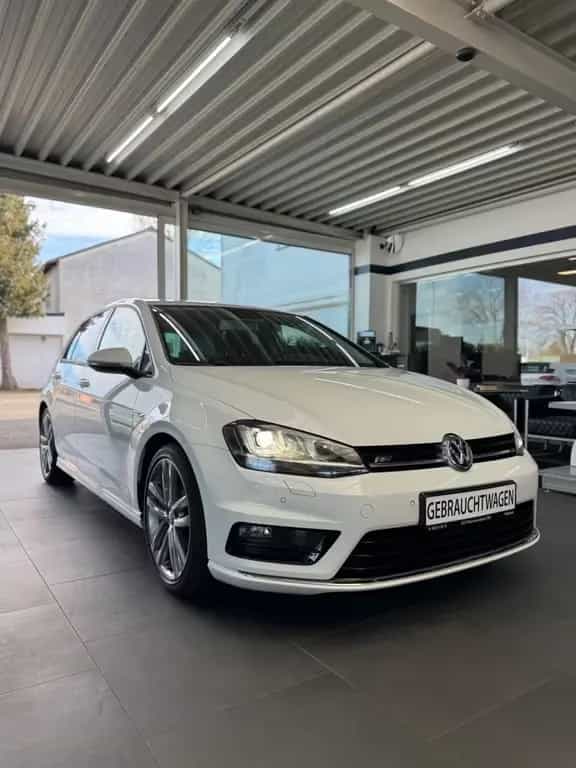 Volkswagen Golf 03/2016-photo-3