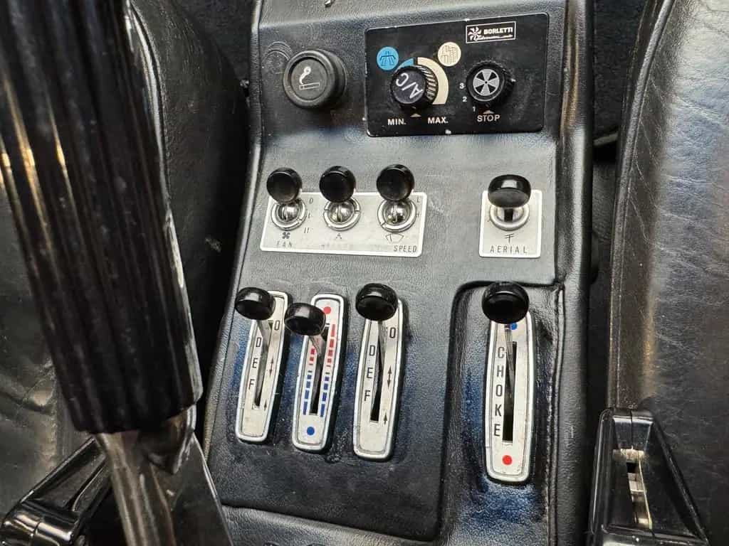 Ferrari 308GTB opt. TOP/seltene Farbkombination 07/1979-photo-19