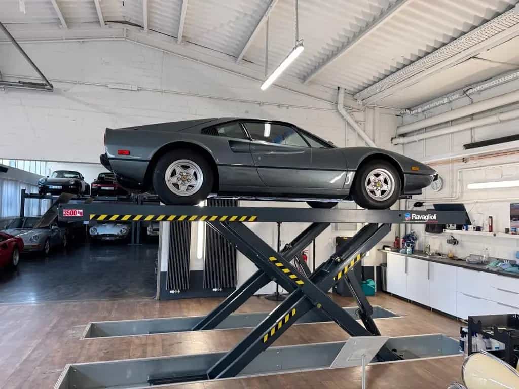 Ferrari 308GTB opt. TOP/seltene Farbkombination 07/1979-photo-36