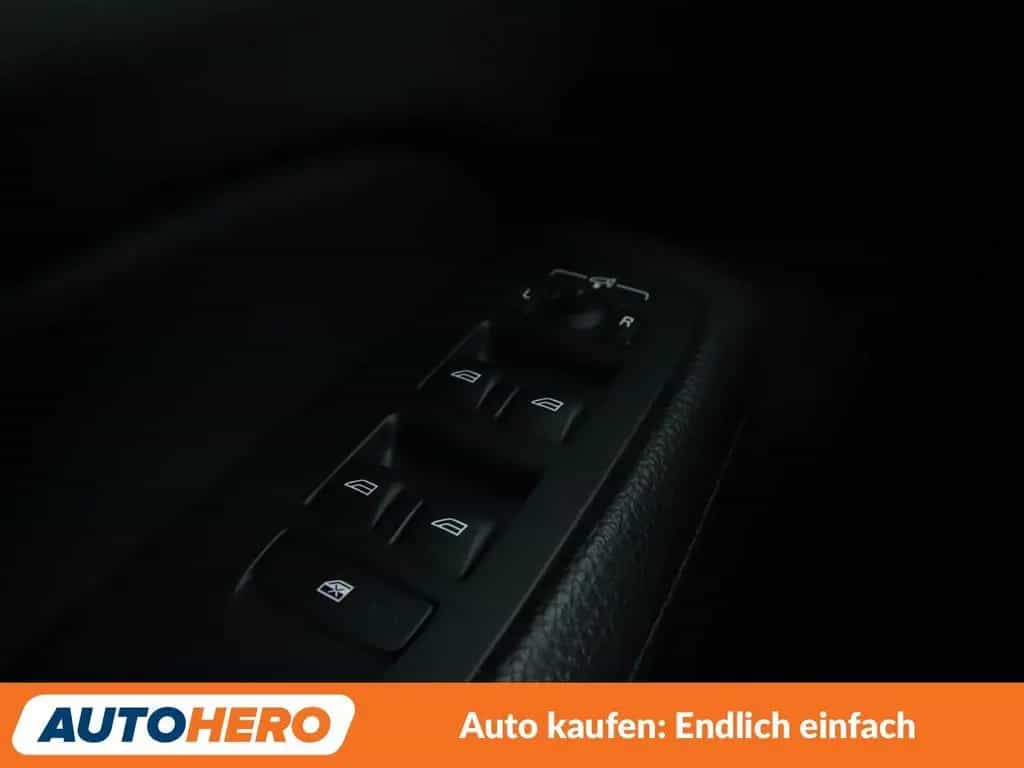 Volvo V60 2.0 B4 Inscription Aut.*NAVI*LED*TEMPO*CAM* 04/2021-photo-25
