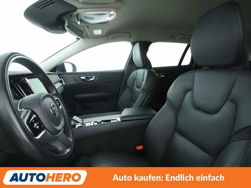 Volvo V60 2.0 B4 Inscription Aut.*NAVI*LED*TEMPO*CAM* 04/2021-photo-9