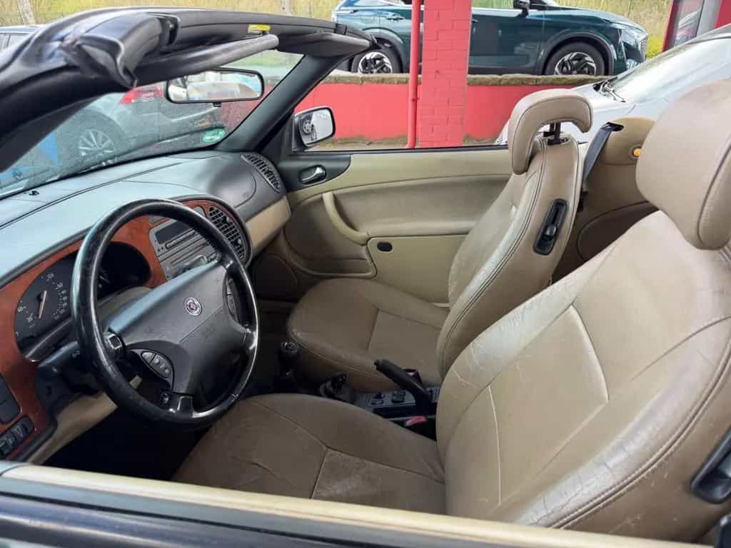 Saab 9-3 2.0i SE Cabriolet 04/1999-photo-9