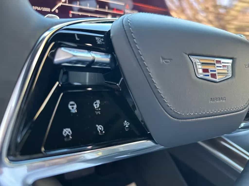 Cadillac Escalade ESV Sport Platinum 2026 24" Execut.Seat null-photo-21