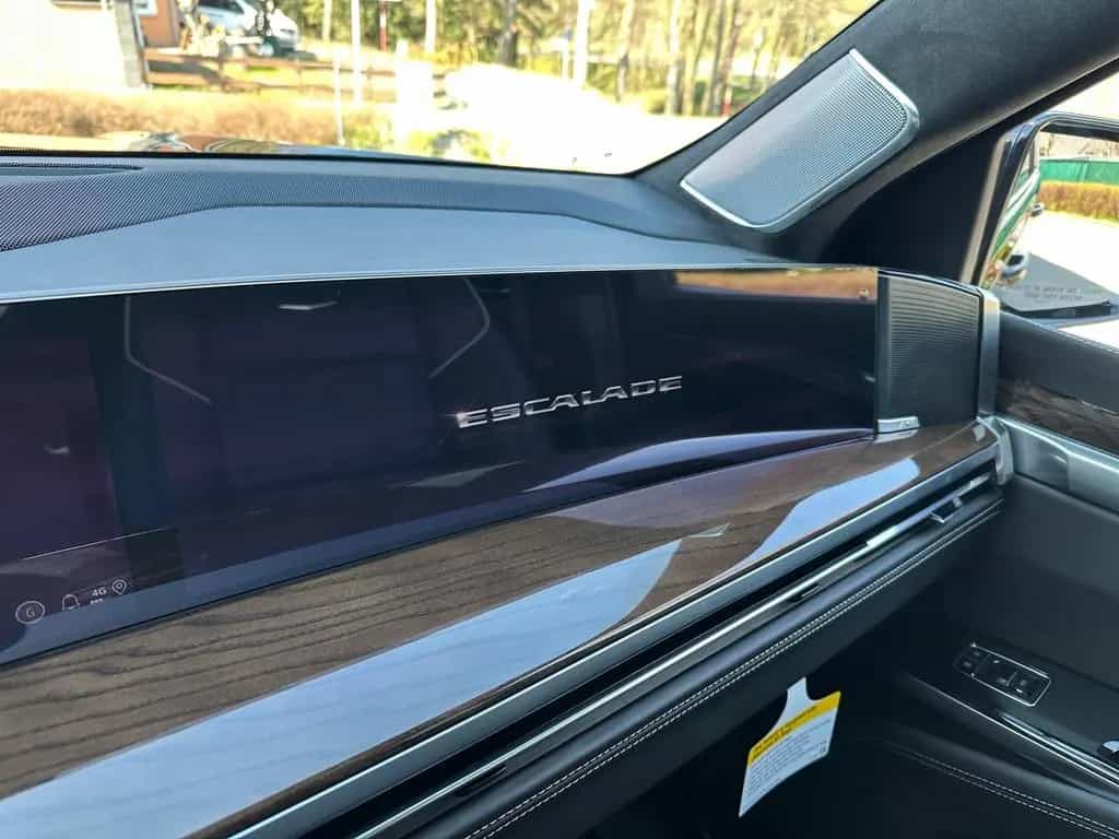 Cadillac Escalade ESV Sport Platinum 2026 24" Execut.Seat null-photo-25