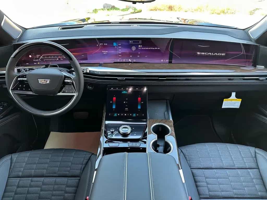 Cadillac Escalade ESV Sport Platinum 2026 24" Execut.Seat null-photo-3