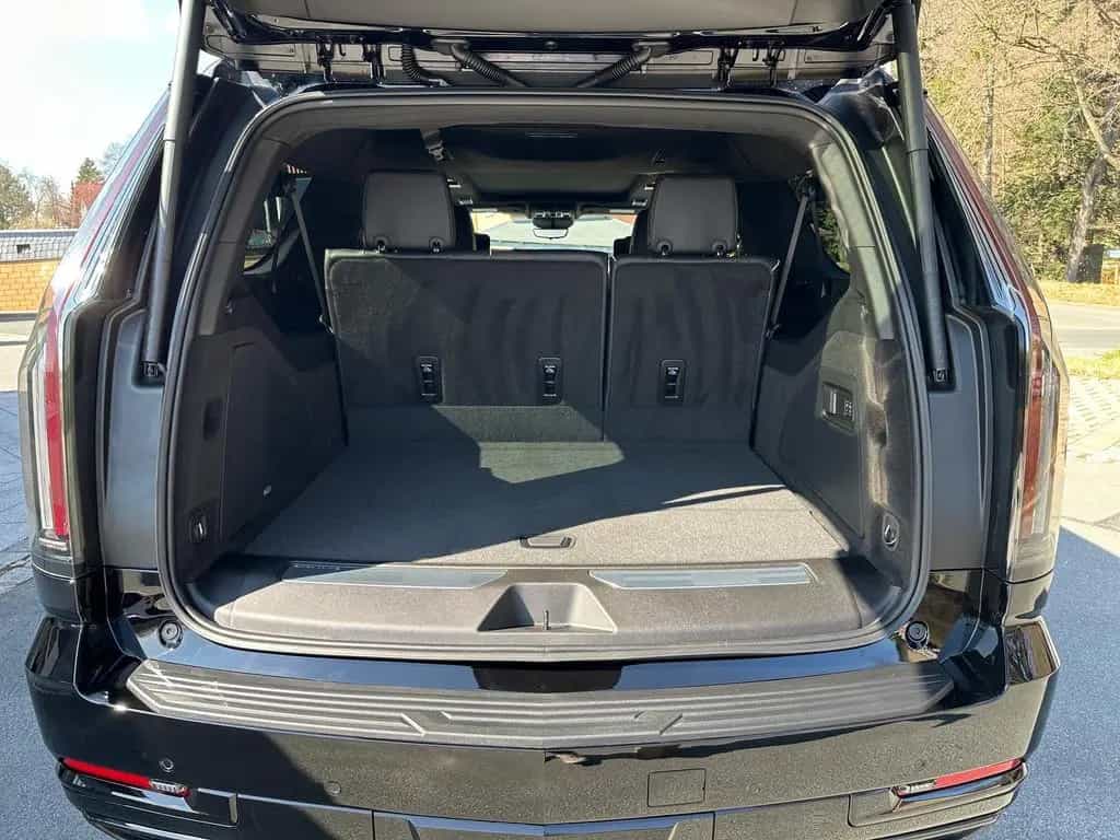 Cadillac Escalade ESV Sport Platinum 2026 24" Execut.Seat null-photo-37