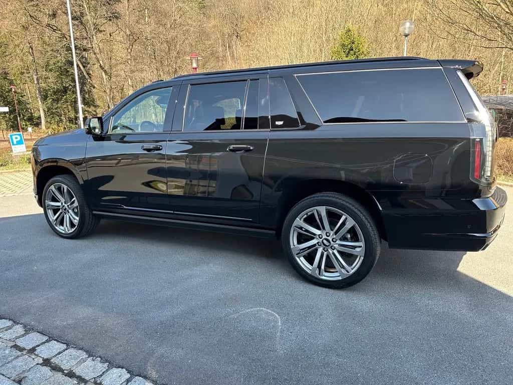 Cadillac Escalade ESV Sport Platinum 2026 24" Execut.Seat null-photo-7