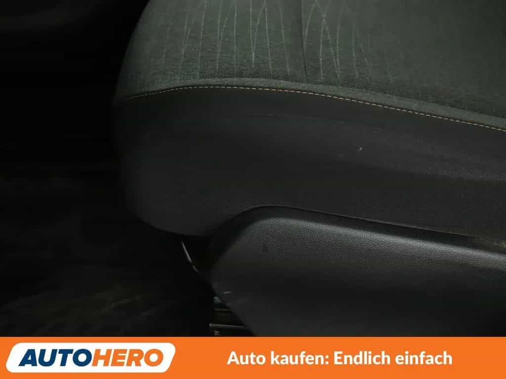 Citroën Berlingo 1.6 Blue-HDi XTR*NAVI*TEMPO*CAM*PDC* 01/2017-photo-29