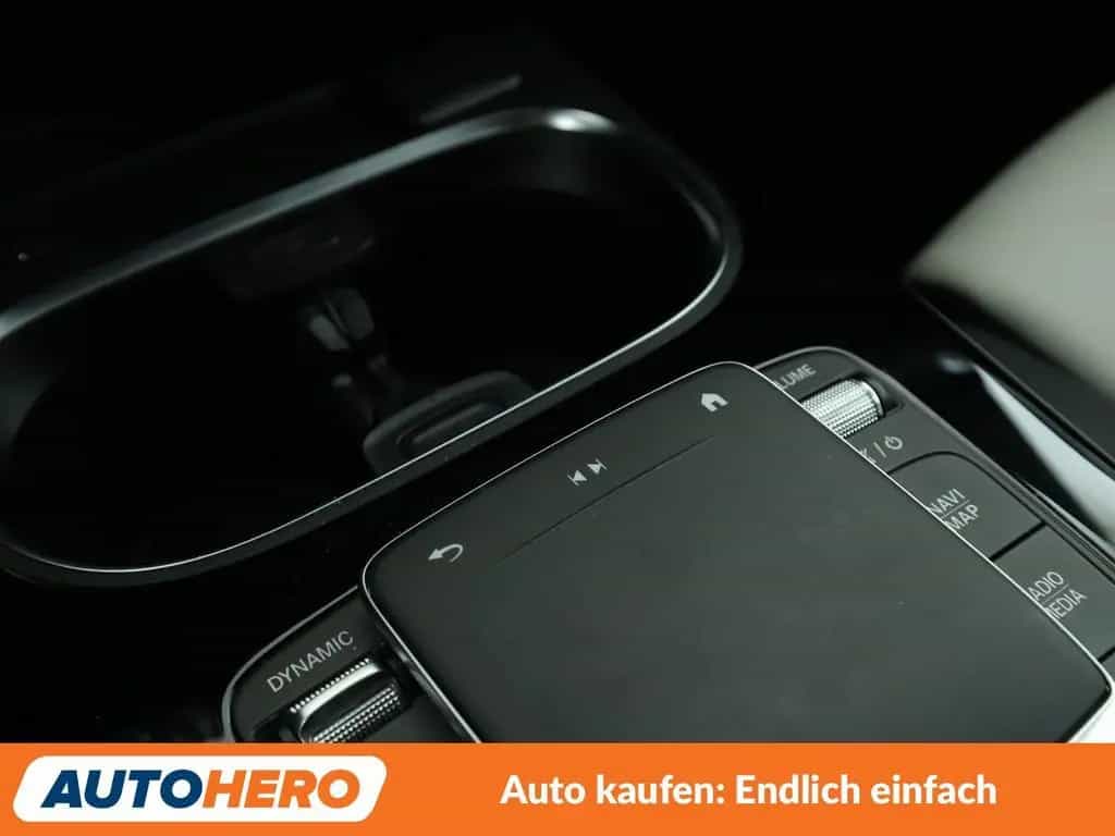 Mercedes-Benz CLA-Class 200 AMG Line Aut.*LED*NAVI*TEMPO*CAM*PDC*SHZ 07/2020-photo-25