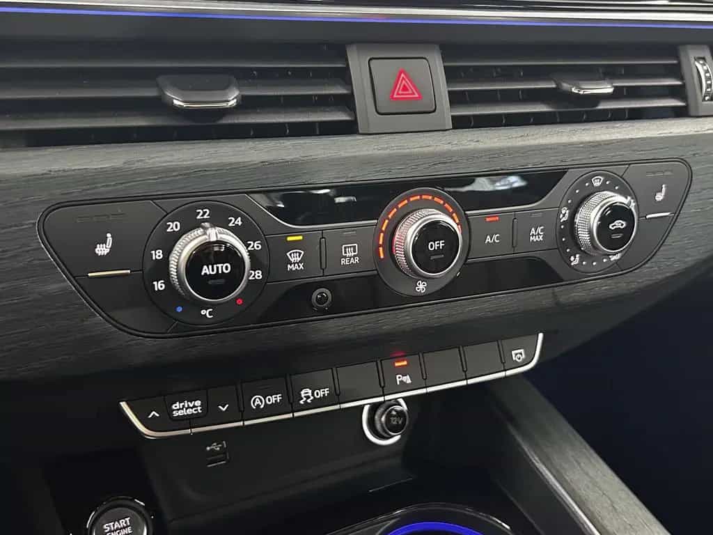 Audi A5 Coupé+S-tronic+Xenon+Ambien+Mwst+Leder+Temp+ 10/2018-photo-16