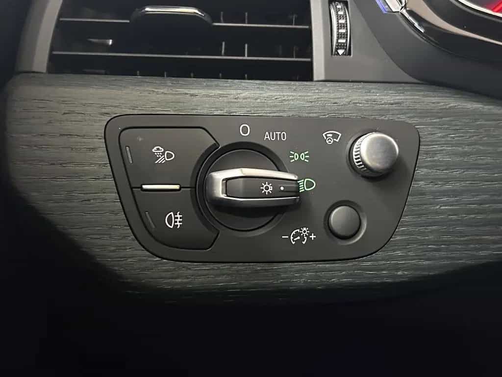 Audi A5 Coupé+S-tronic+Xenon+Ambien+Mwst+Leder+Temp+ 10/2018-photo-30