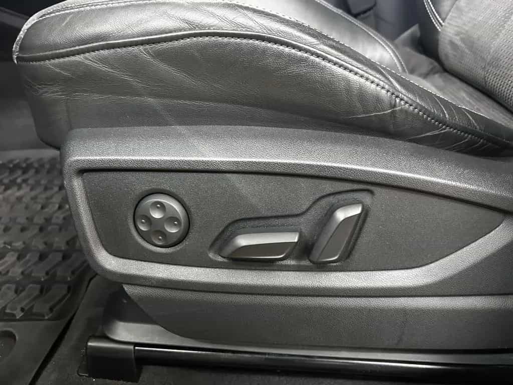 Audi SQ5 3.0 TFSI+LED+Memory+B&O+Leder+Pano+Keyless 12/2018-photo-26