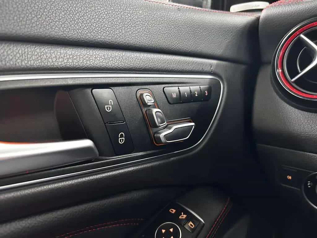 Mercedes-Benz CLA-Class 45 AMG Shooting Brake 4Matic+Pano+H&K+Memory 02/2019-photo-33