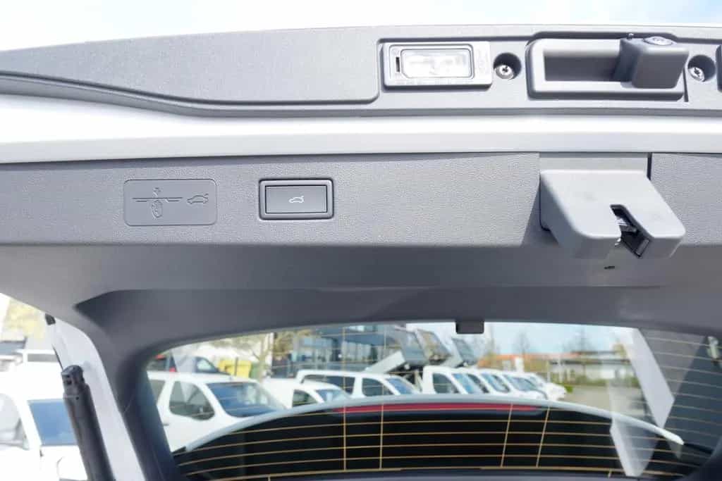 Volkswagen T-Roc 1.5eTSI DSG R-Line/NEUES MODELL/Black St 01/2026-photo-20