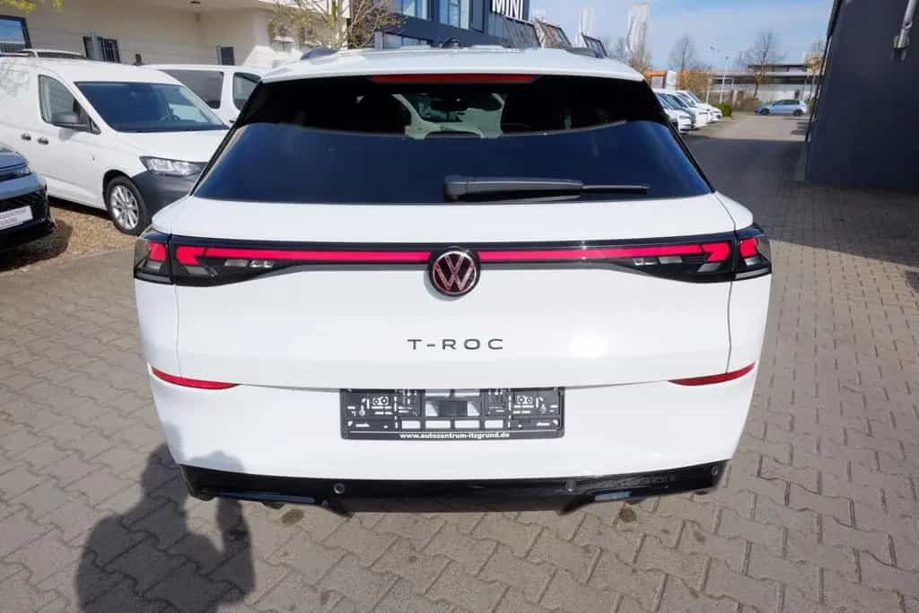 Volkswagen T-Roc 1.5eTSI DSG R-Line/NEUES MODELL/Black St 01/2026-photo-3