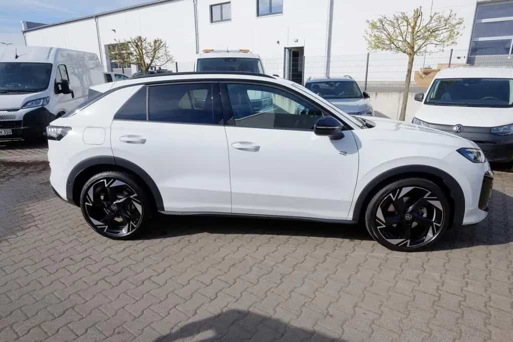 Volkswagen T-Roc 1.5eTSI DSG R-Line/NEUES MODELL/Black St 01/2026-photo-5