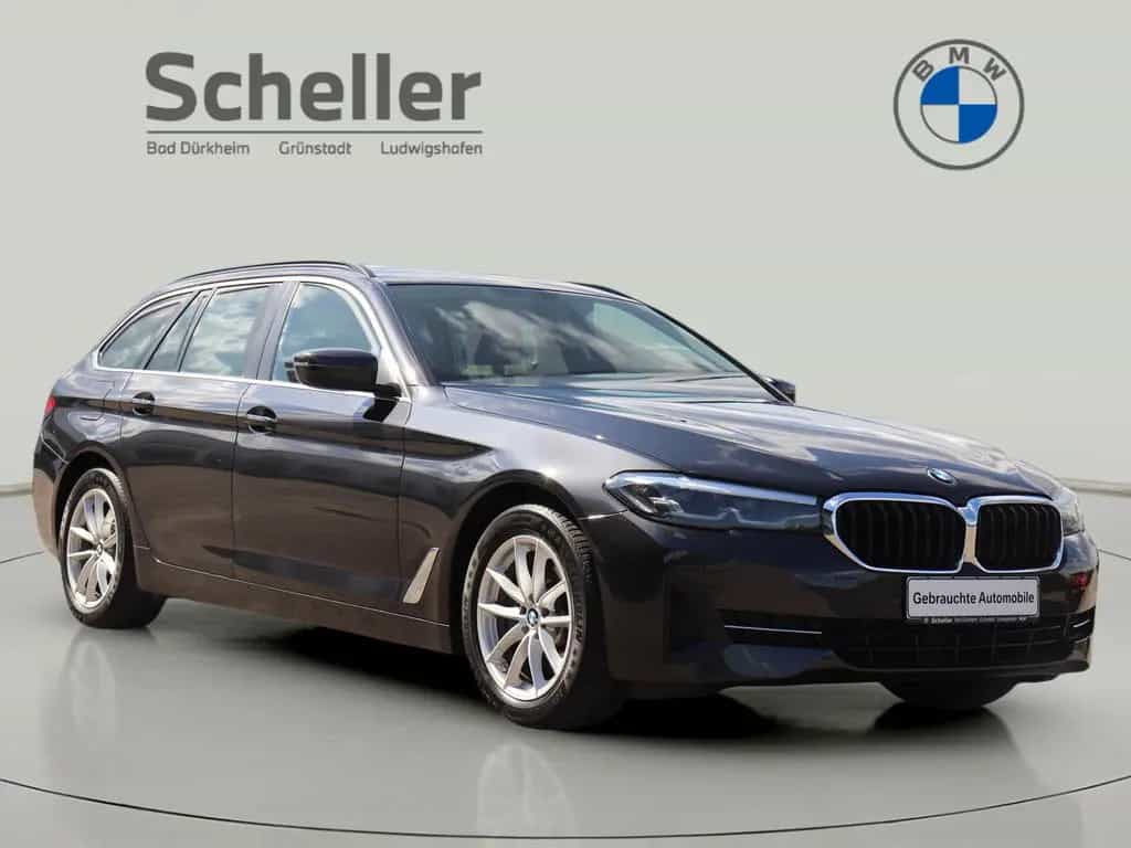 BMW 520 d Touring Head-Up RFK Parkassistent 02/2021-photo-10